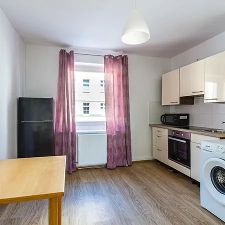 Monteurwohnung In Apartmán Lipsko